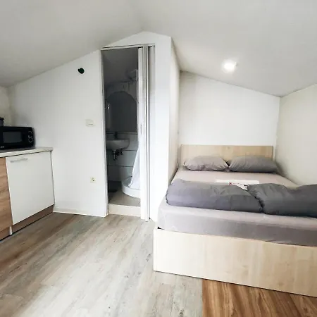 Cozy Renovated New Apartment Ljubljana Exterior photo